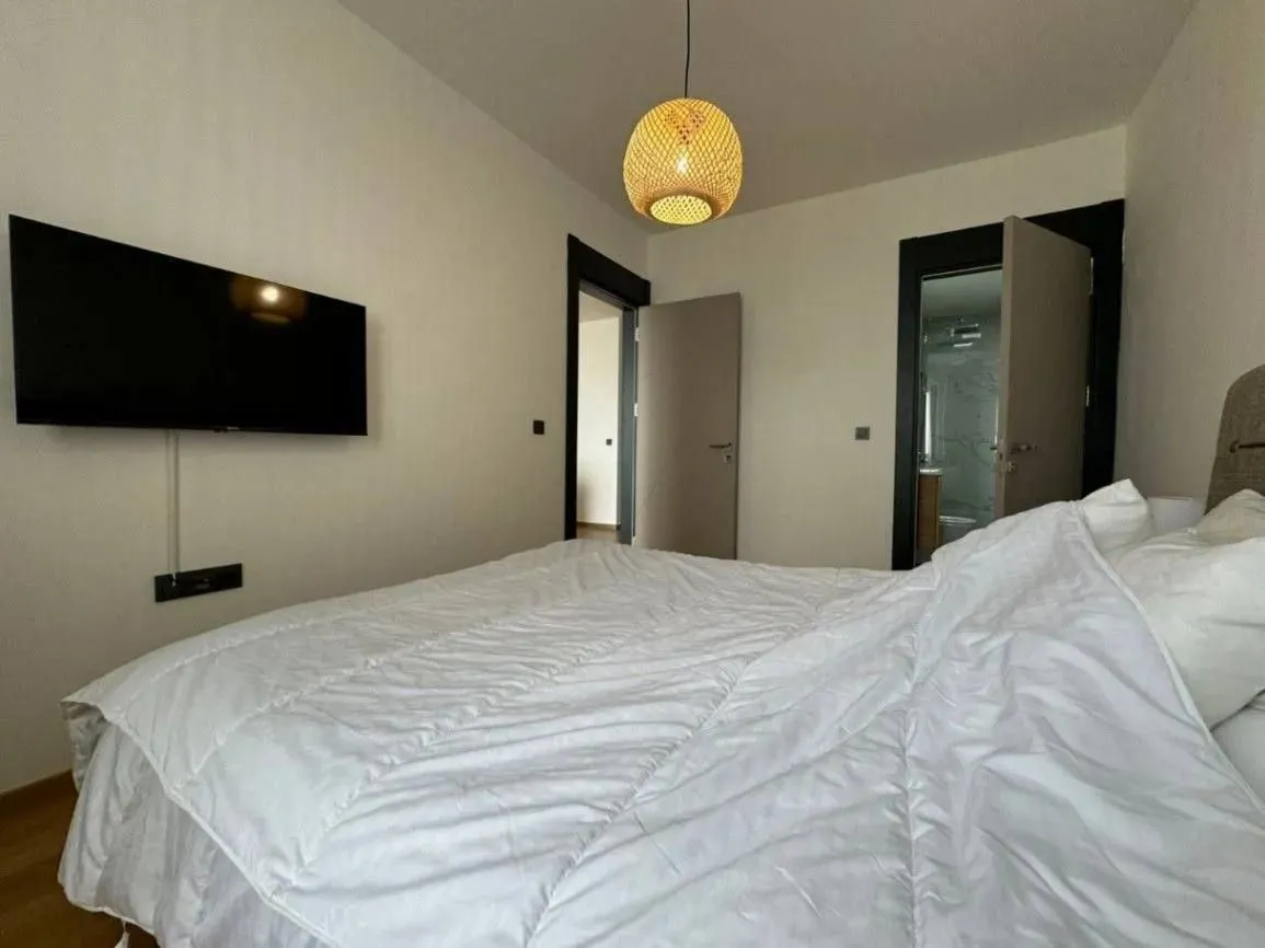 Sale, two bedroom apartment, 64m², Sveti Stefan, Budva