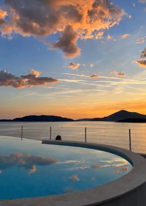 Sale, house, 375m², Sveti Stefan, Budva
