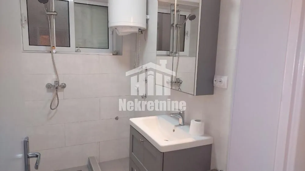 Izdavanje, dvosoban stan, 50m², Čukarica, Beograd