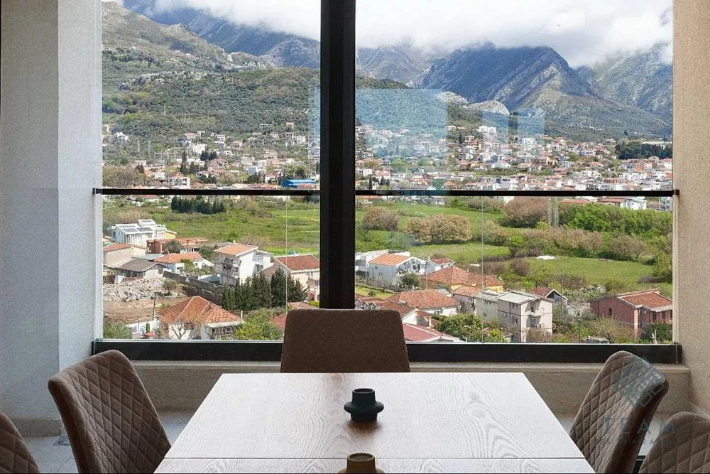 Sale, two bedroom apartment, 136m², Bar, Crna Gora