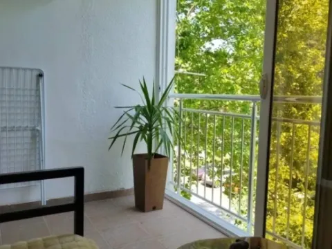 Prodaja, jednosoban stan, 40m2, Makedonsko naselje, Bar Prodaja, jednosoban stan, 40m2, Makedonsko naselje, Bar