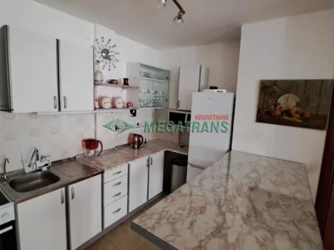 Izdavanje, četvorosoban stan, 100m², Novi Sad Sve Podlokacije, Novi Sad - image 8