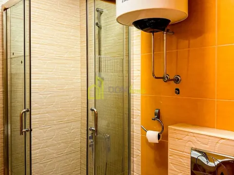 Izdavanje, jednosoban stan, 82m², Preko Morače, Podgorica - image 10