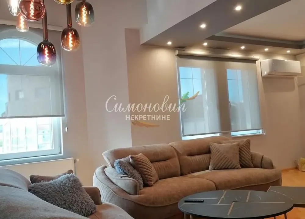 Sale, office space, 330m², Ruma, Srbija