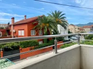 Izdavanje, garsonjera, 30m², Tivat, Crna Gora - image 4