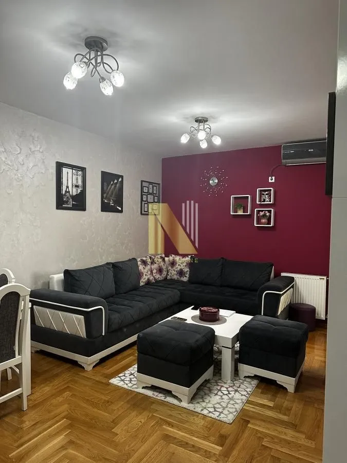 Izdavanje, trosoban stan, 59m², Bulevar patrijarha Pavla, Novi Sad Sve Podlokacije