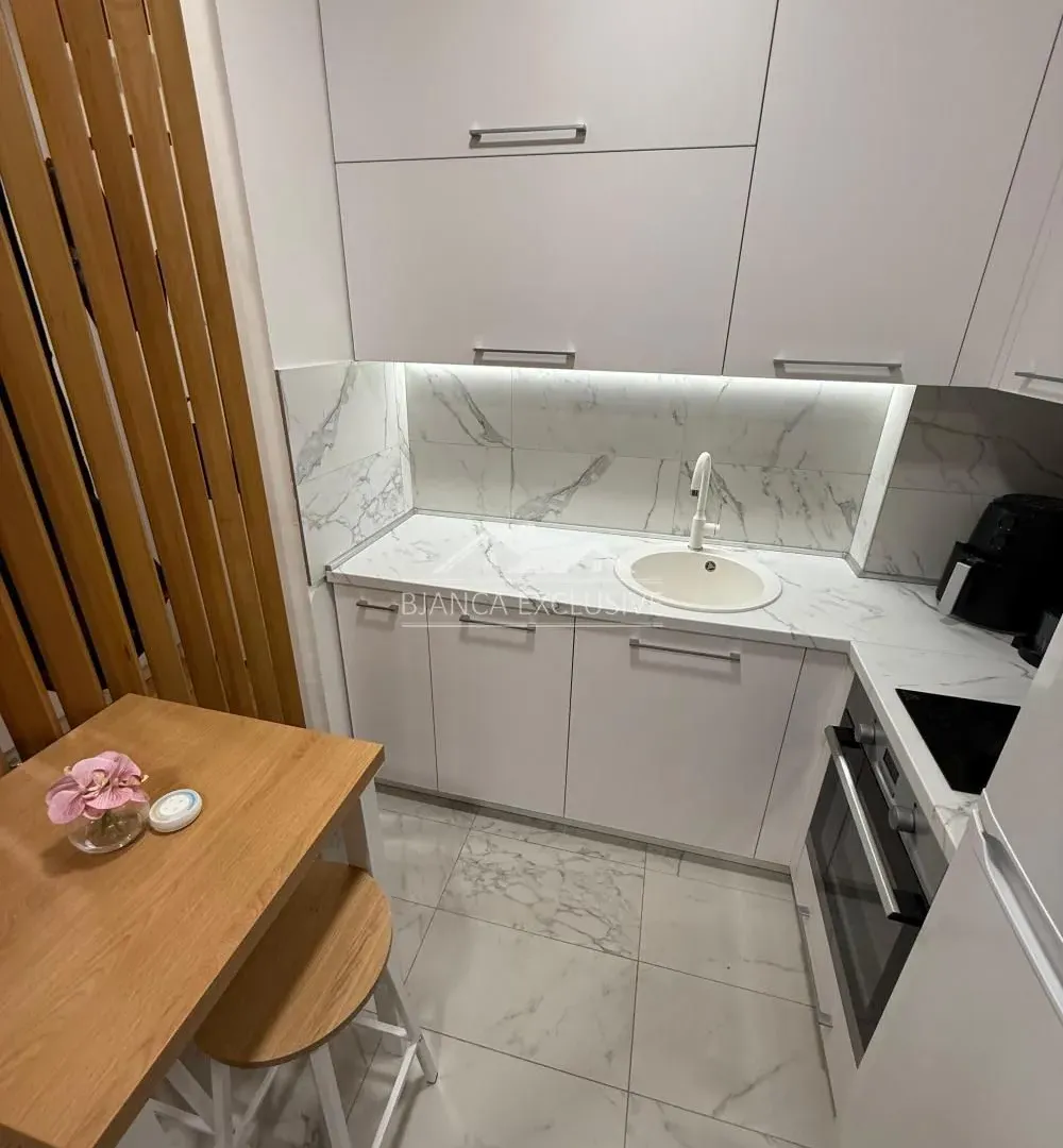 Prodaja, jednosoban stan, 29m², Cvetkova Pijaca, Zvezdara Sve Podlokacije