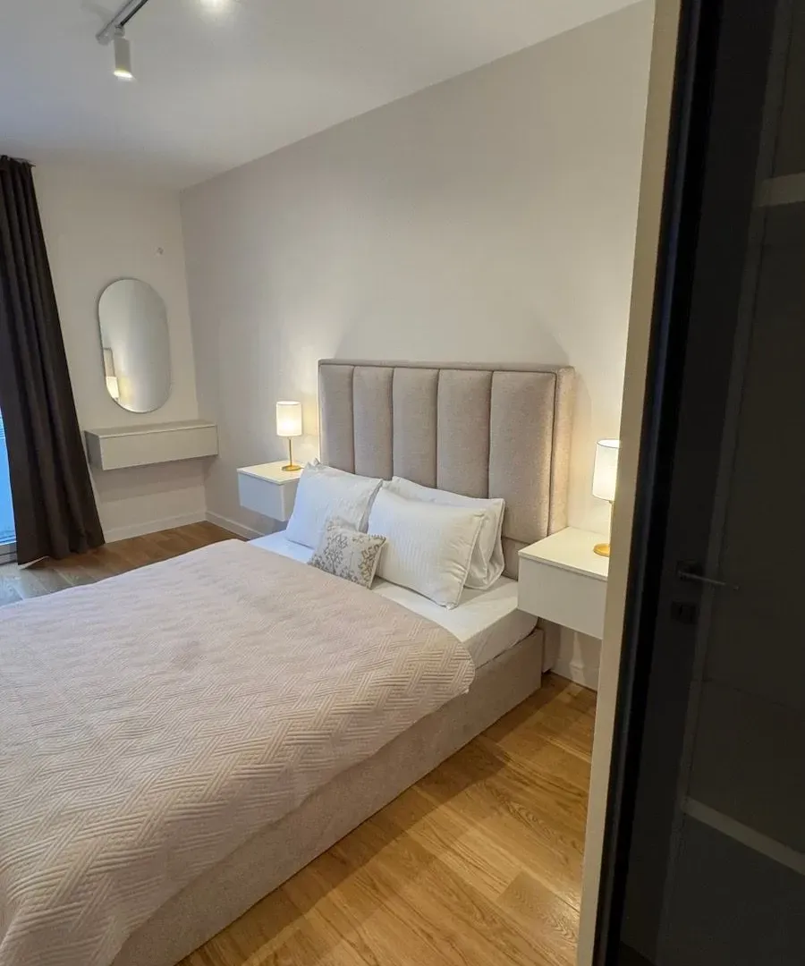Izdavanje, stan, 43m², Central Point, Podgorica
