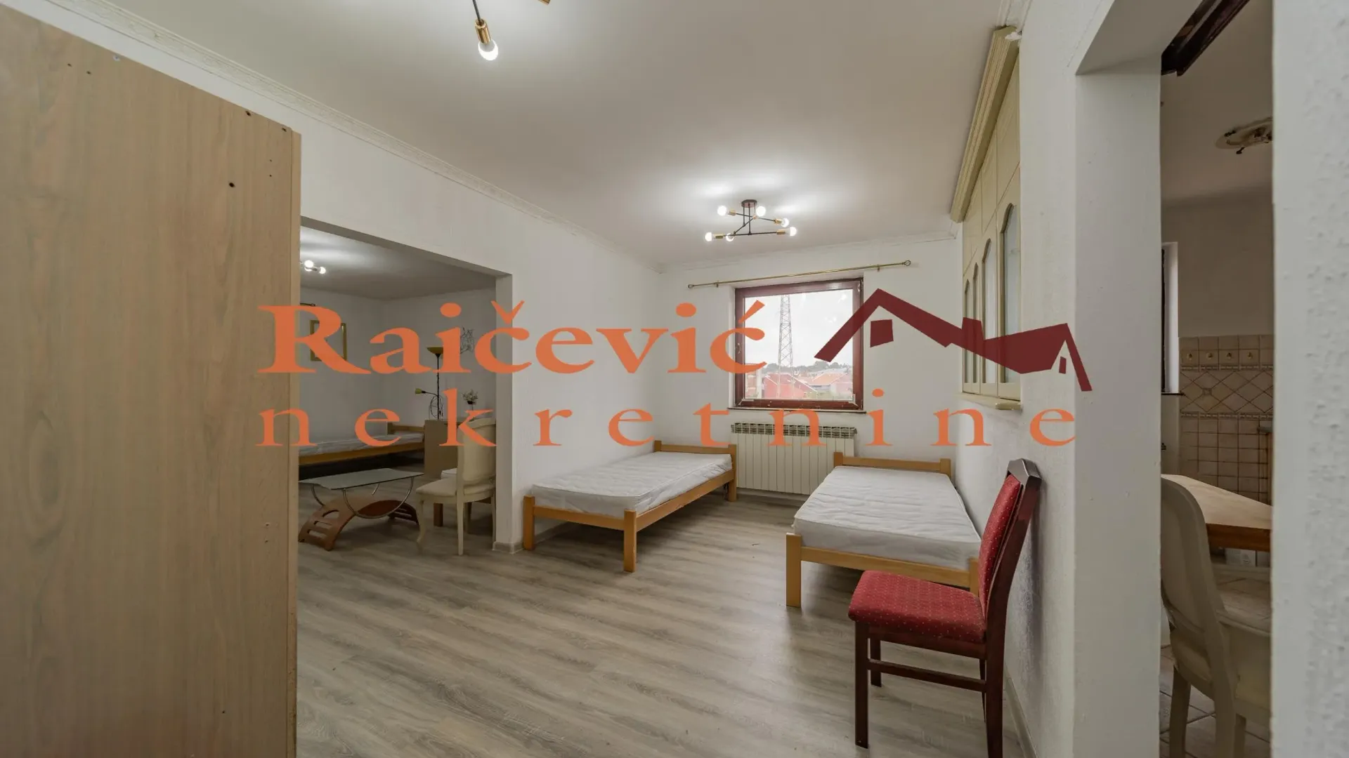 Rent, house, 250m², Zvezdara Sve Podlokacije, Beograd