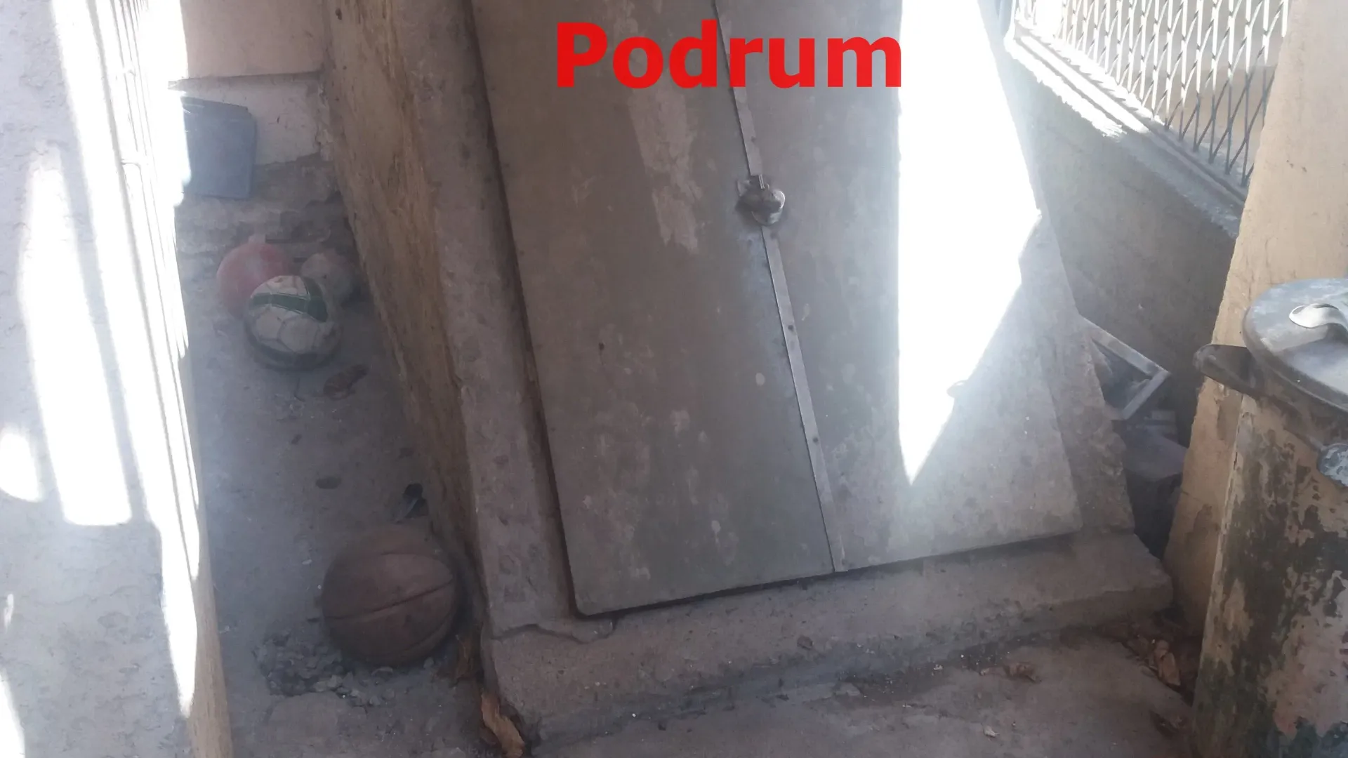Prodaja, kuća, 130m², Centar, Kruševac