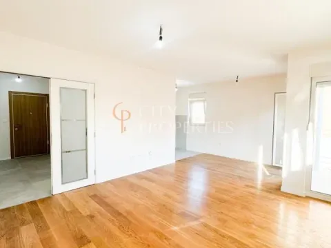 Izdavanje, stan, 92m², Central Point, Podgorica - image 2