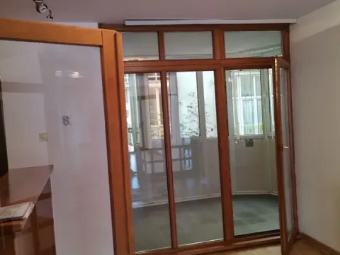 Rent, three bedroom apartment, 85m², Vračar Centar, Vračar Sve Podlokacije - image 6