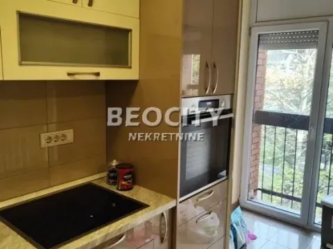 Prodaja, četvorosoban stan, 100m², Novo naselje, Novi Sad - image 8