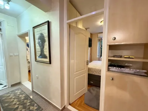Rent, one bedroom apartment, 52m², Gorica C, Podgorica - image 8