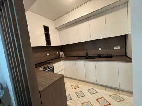 Rent, two bedroom apartment, 78m², City Kvart, Podgorica - image 4