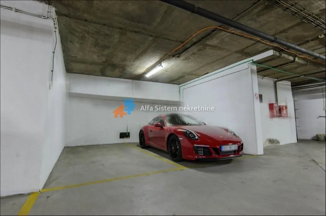 Rent, office space, 147m², Kalenić Pijaca, Vračar Sve Podlokacije