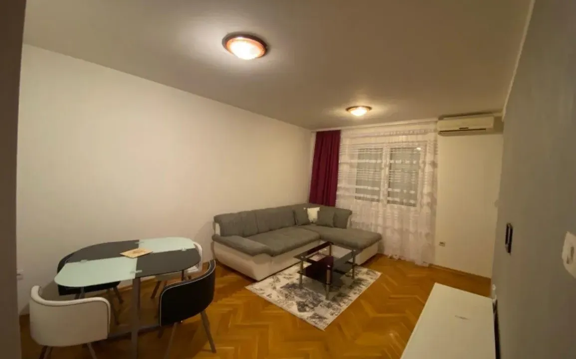 Prodaja, jednosoban stan, 48m², Stari Aerodrom, Podgorica