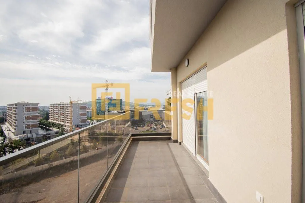 Rent, three bedroom apartment, 90m², Master Kvart, Podgorica