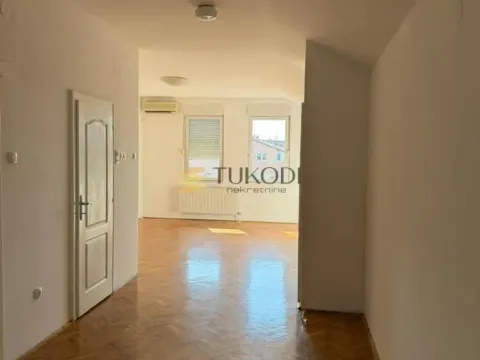 Sale, four bedroom apartment, 120m², Stari grad, Novi Sad - image 5