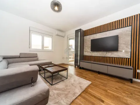 Rent, one bedroom apartment, 47m², Stari Aerodrom, Podgorica - image 3