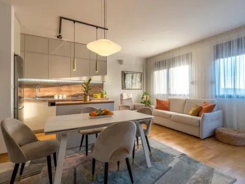 Sale, two bedroom apartment, 63m², Pod Kuk, Tivat - image 4