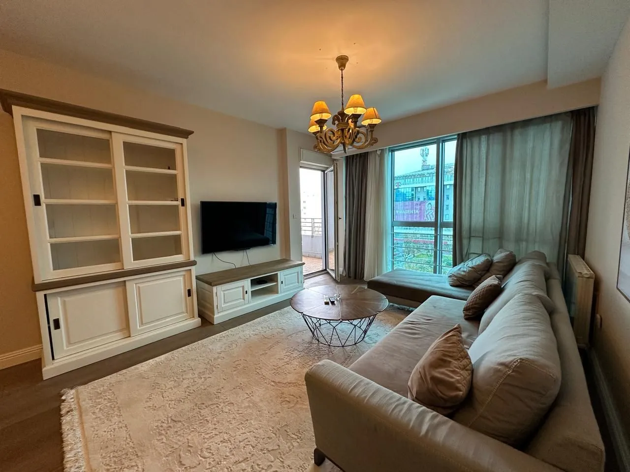 Izdavanje, dvosoban stan, 75m², Preko Morače, Podgorica