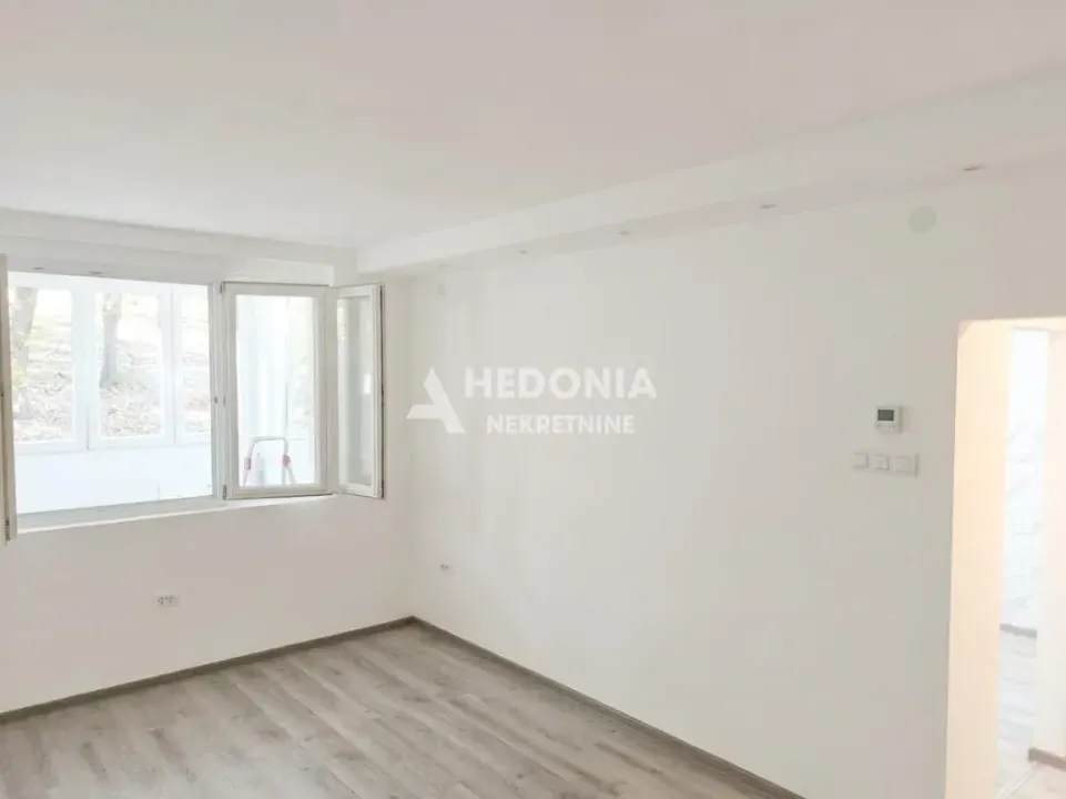 Prodaja, jednosoban stan, 45m², Karaburma, Palilula Sve Podlokacije