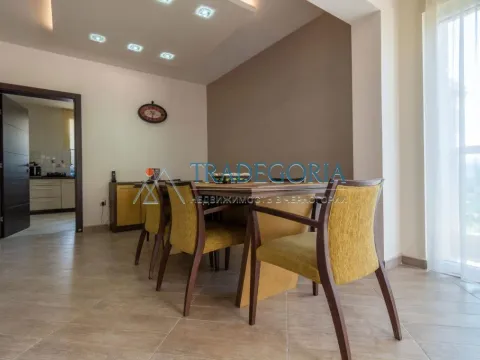 Prodaja, kuća, 267m², Tivat, Crna Gora - image 16