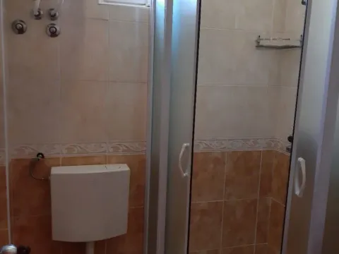 Izdavanje, jednosoban stan, 28m², Šušanj, Bar - image 7