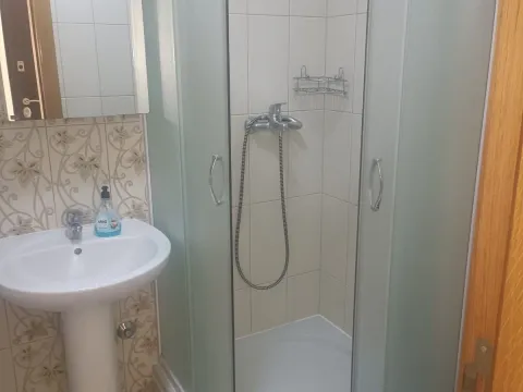 Rent, one bedroom apartment, 45m², Baošići, Herceg Novi - image 7