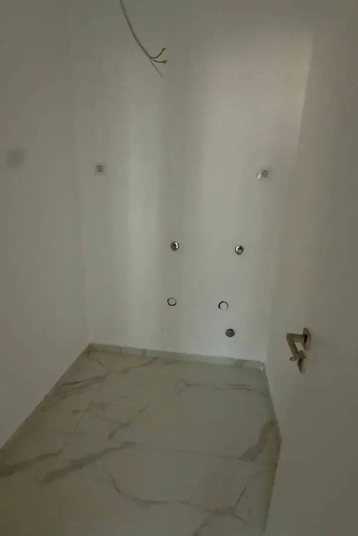 Sale, two bedroom apartment, 93m², Centar, Bar