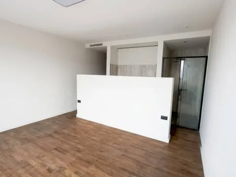 Prodaja, dvosoban stan, 183m², Centar, Tivat - image 7