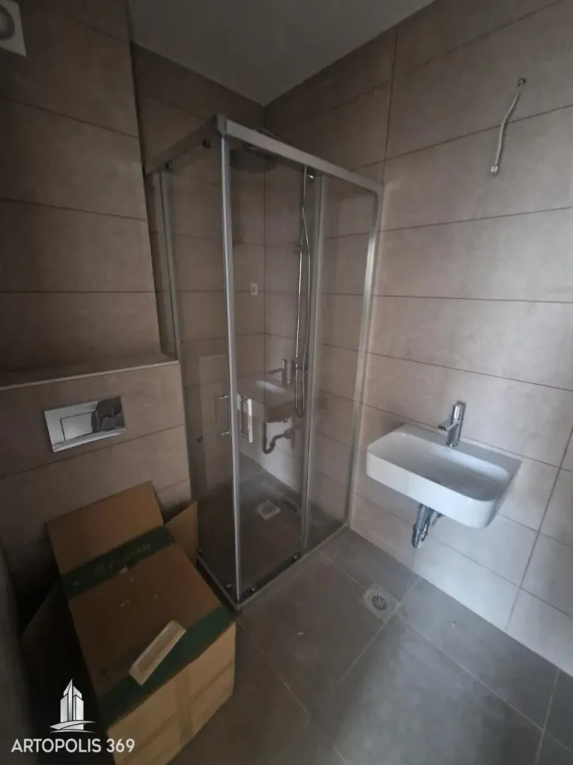 Sale, two bedroom apartment, 72m², Višnjička Banja, Palilula Sve Podlokacije