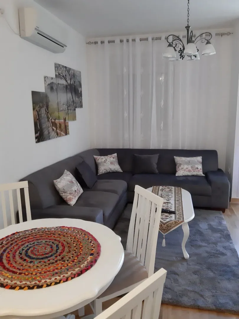 Rent, one bedroom apartment, 43m², City Kej, Podgorica