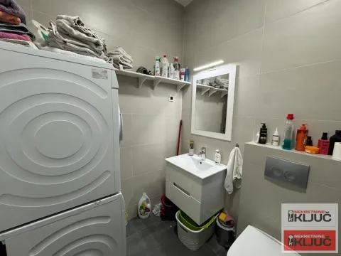 Sale, four bedroom apartment, 97m², Sajmište, Novi Sad - image 13