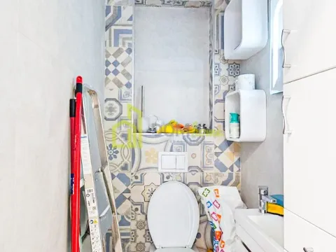 Prodaja, poslovni prostor, 35m², Stari Aerodrom, Podgorica - image 7