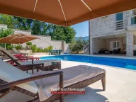 Prodaja, kuća, 267m², Mrčevac, Tivat - image 49