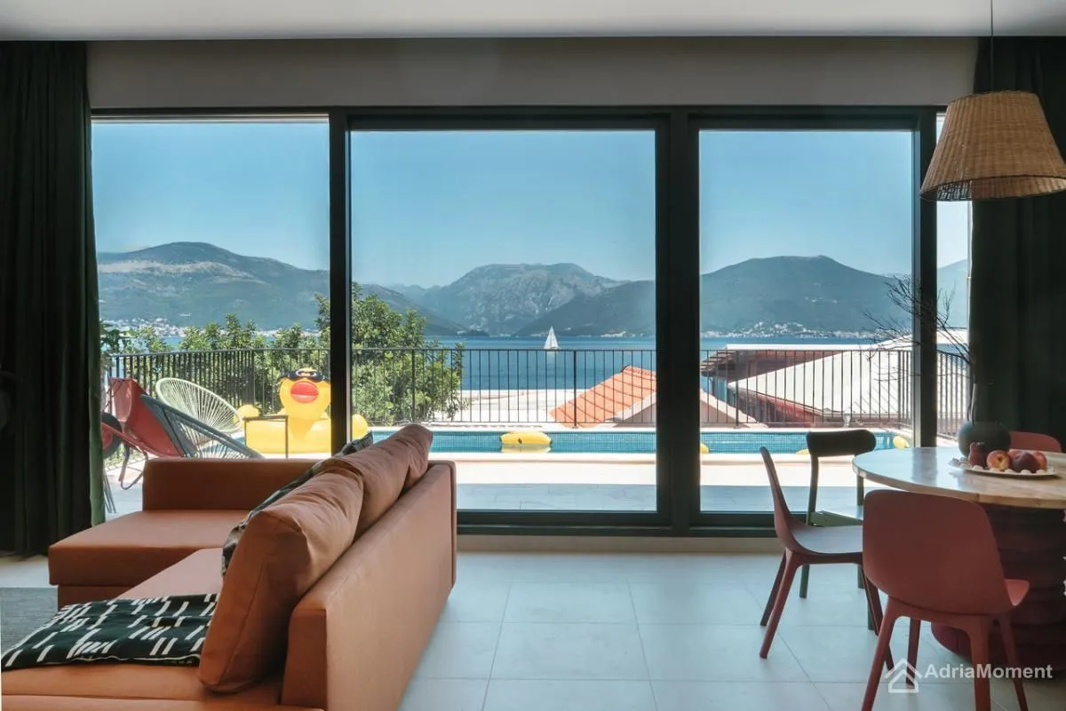 Prodaja, kuća, 200m², Tivat, Crna Gora