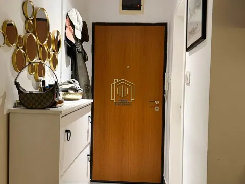 Prodaja, jednosoban stan, 38m², Podgorica, Crna Gora - image 2