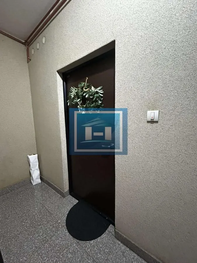 Izdavanje, dvosoban stan, 66m², Centar, Paraćin