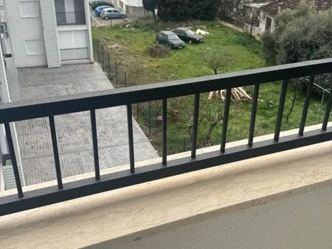 Izdavanje, dvosoban stan, 68m², Stara Varoš, Podgorica - image 9