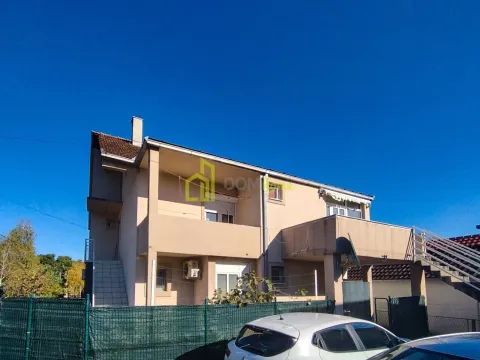 Prodaja, kuća, 220m², Tološka šuma, Podgorica - image 21