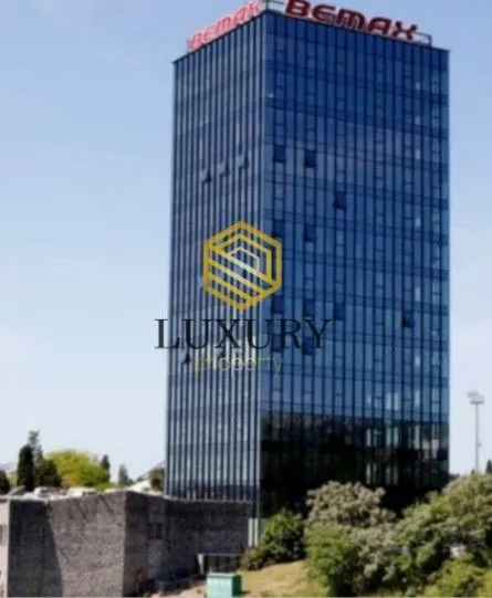 Rent, office space, 100m², Preko Morače, Podgorica