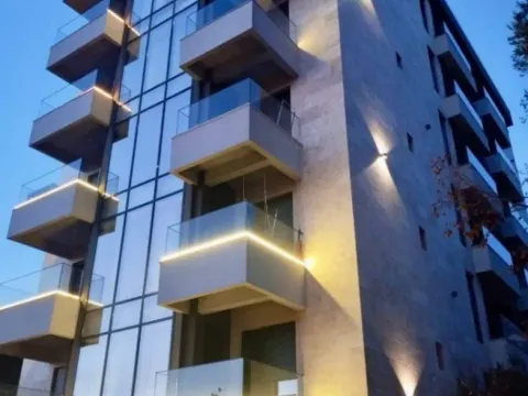 Sale, one bedroom apartment, 39m², Bečići, Budva - image 7