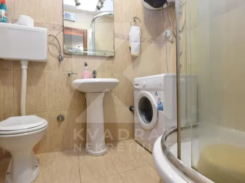 Rent, two bedroom apartment, 55m², Preko Morače, Podgorica - image 9