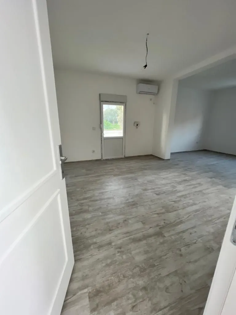 Sale, two bedroom apartment, 90m², Šušanj, Bar