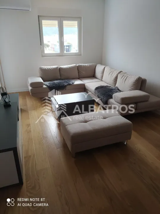 Rent, one bedroom apartment, 53m², Centar, Bar