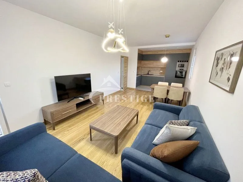 Izdavanje, dvosoban stan, 72m², New City, Podgorica