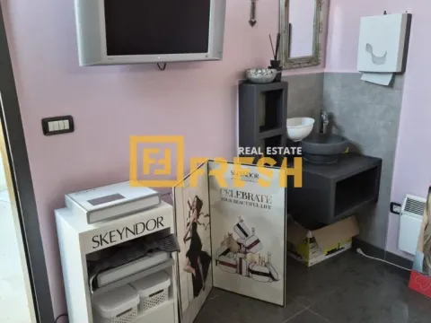 Sale, office space, 60m², Pejton, Podgorica - image 6