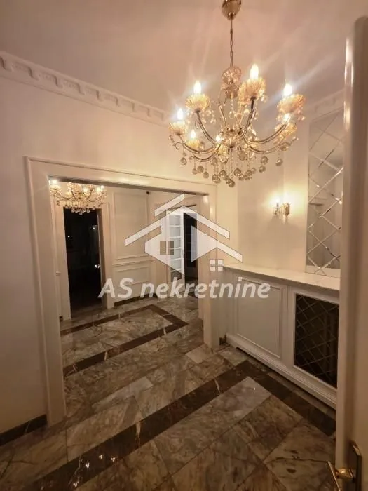 Rent, office space, 180m², Savski Venac, Beograd